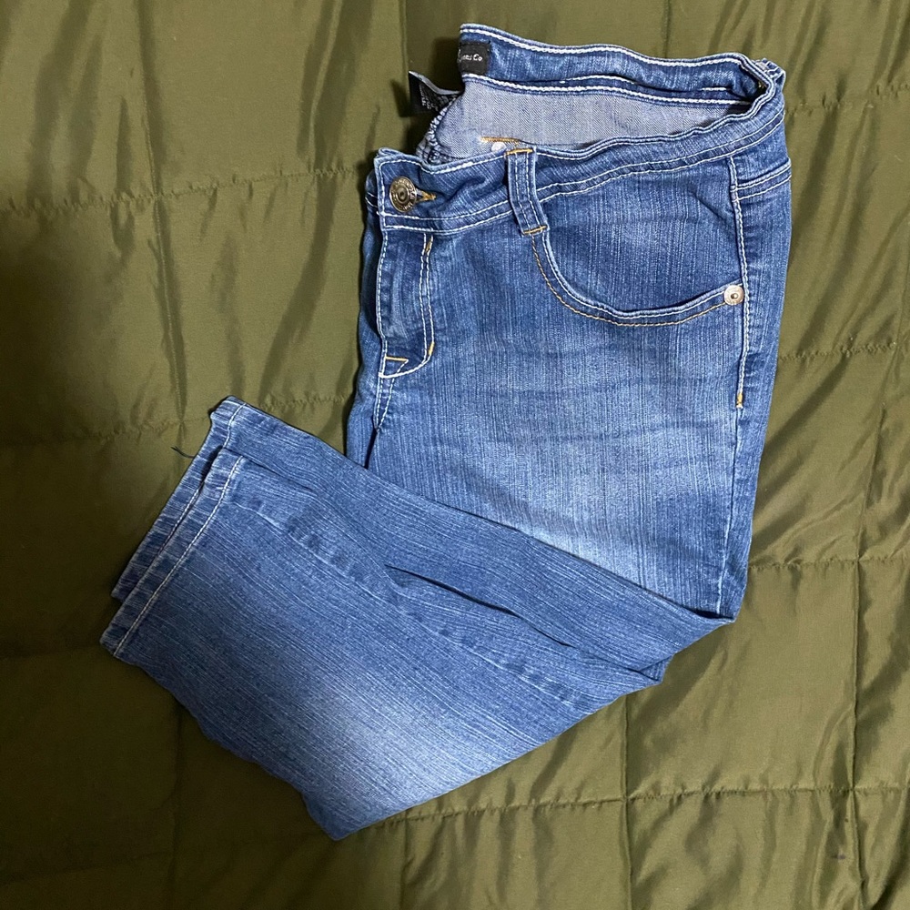Ladies Capris